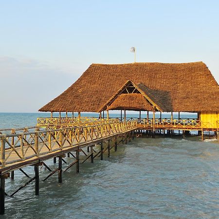 Giraffe Ocean View Hotel Dar es Salaam Extérieur photo