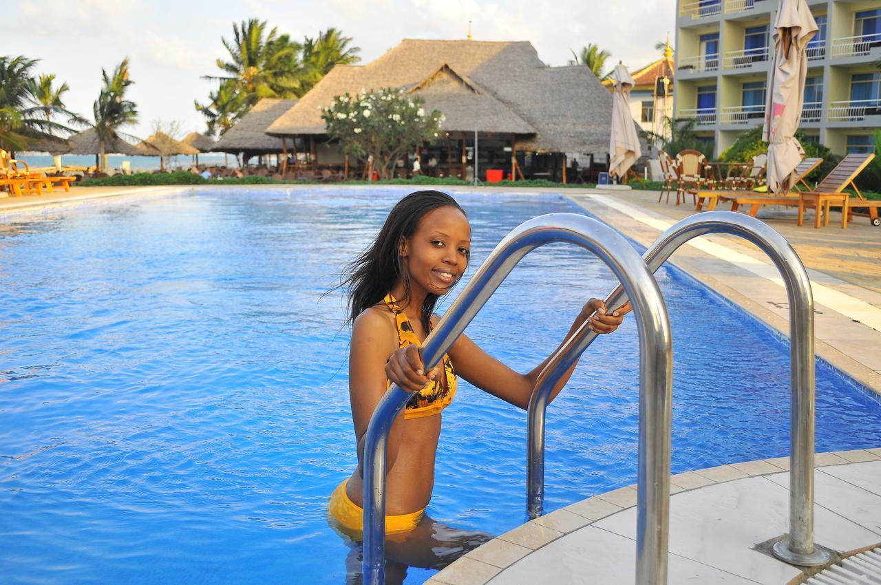 Giraffe Ocean View Hotel Dar es Salaam Extérieur photo